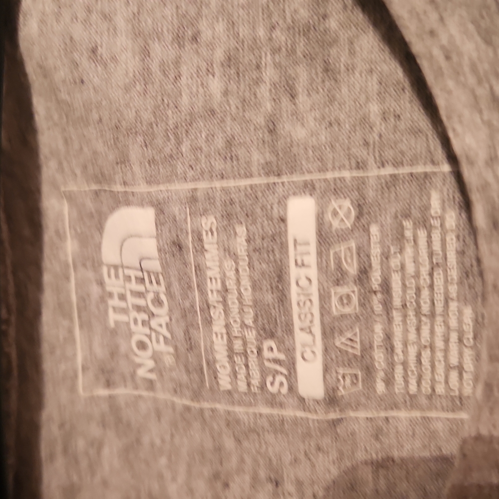 THE NORTH FACE TOP - Picture 3 of 3